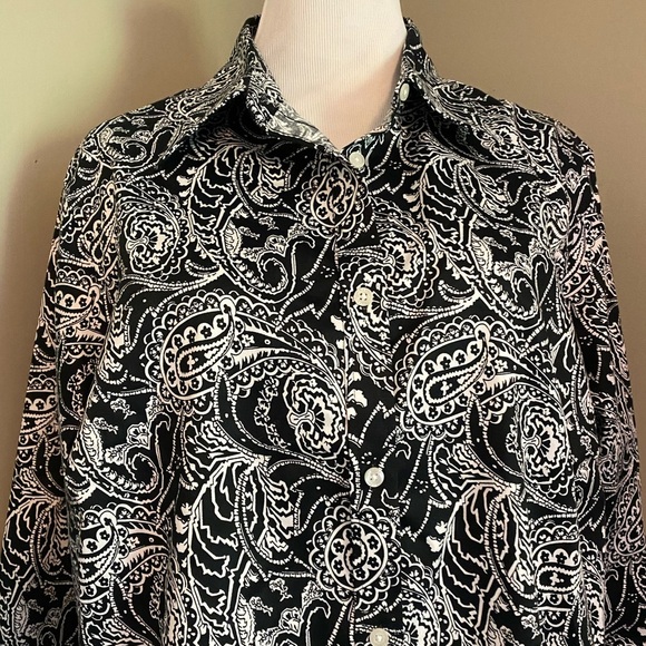 Chaps Black and White Paisley Blouse - Picture 3 of 8